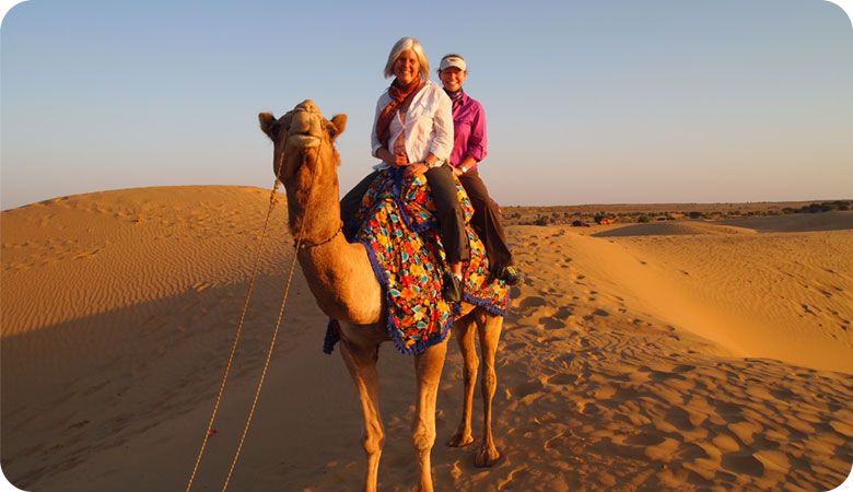 sunset-camel-safari-in-jaisalmer-murad-haveli